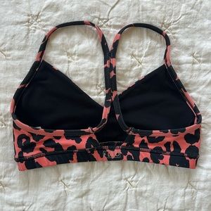 Fleo Reinette Sports Bra in Coral Leopard size small